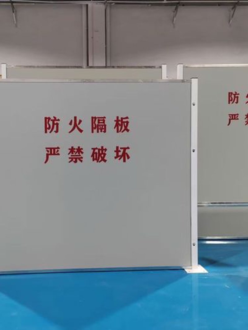 UV高光板在现代包装设计中的应用与未来趋势